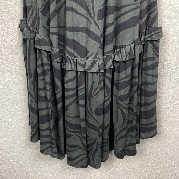 NWT Z Supply Leisel Tropical Zebra Skirt Maxi Jersey Stretch Ruffle Sz S - Picture 6 of 12